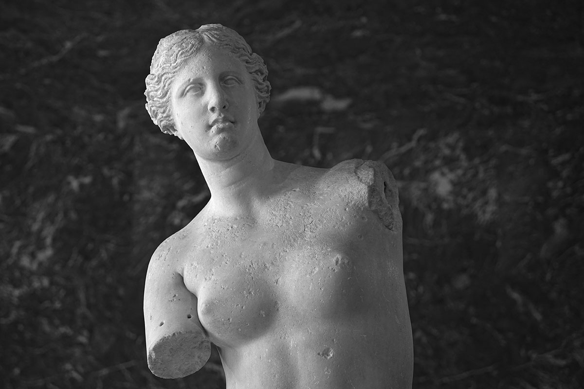 Venus von Milo, Skulptur