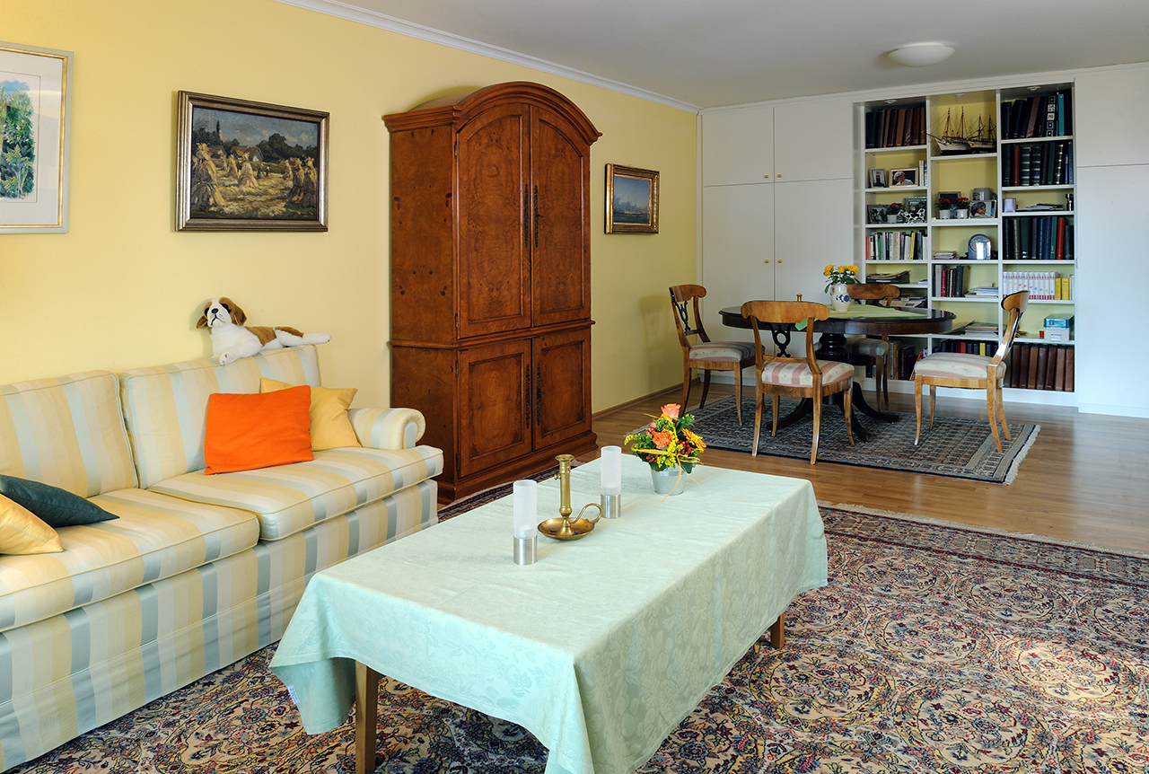 Die Wohnungen in der Augustinum Seniorenresidenz Dießen am Ammersee sind genauso individuell wie ihre Bewohner. Die Wohnungen in der Augustinum Seniorenresidenz Dießen am Ammersee sind genauso individuell wie ihre Bewohner.