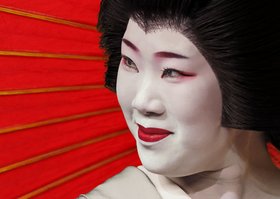 weiß geschminkte asiatische Frau