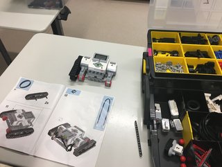 Robotik lernen mit LEGO