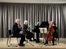 Musik und Texte zum Advent