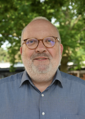 „Von der Simultankirche zum Ökumenischen Gemeindezentrum: Zur Geschichte der Maria-Magdalena-Kirche in Freiburg-Rieselfeld“