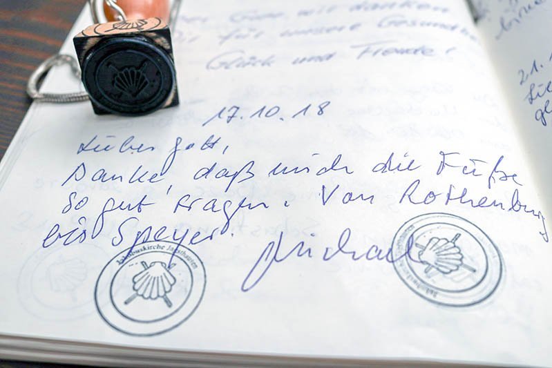 Jakobsweg: Anliegenbuch in Jagsthausen