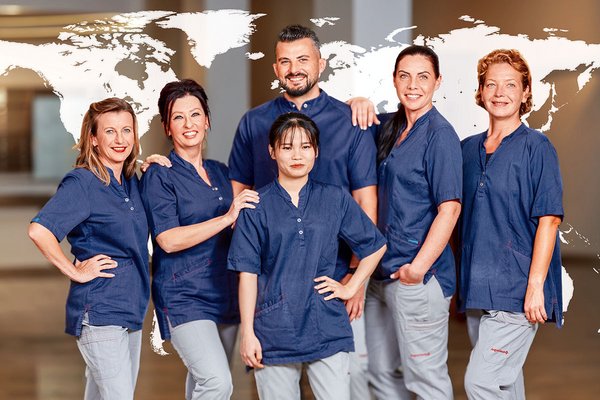 Mitarbeitende der Augustinum Pflege Gesellschaft