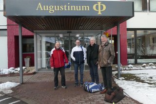 Spiel, Satz, Lebenslust: Das Tennis-Doppel aus dem Augustinum Braunschweig 