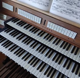 Bildausschnitt einer Orgel