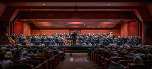 Sinfonieorchester AufTakt im Saal des Augustinum
