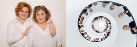 Die beiden Podcasterinnen Sabine Rückert & Johanna Haberer auf der einen Seite, auf der anderen blicken die Mitglieder des Knabenchors ein spiralförmig verlaufendes Geländer hinunter.