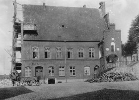 Möllner Schätze: Rathaus und Nicolaikirche Möllner Schätze: Rathaus und Nicolaikirche