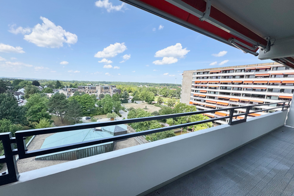 Weite Aussicht vom Balkon 