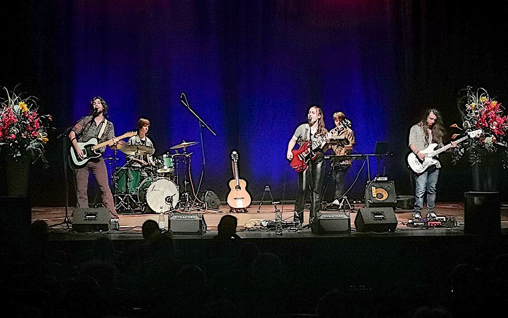Autritt einer Band auf der Bühne des Augustinum Heidelberg