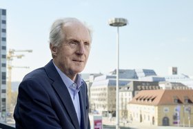 Unser Stuttgart in jedem Alter! Unser Stuttgart in jedem Alter!
