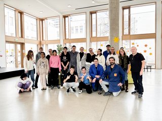 Social Day der Bayern Invest an der Otto-Steiner-Schule Social Day der Bayern Invest an der Otto-Steiner-Schule