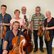 Die Musiker*innen des Antoninsextett mit Instrumenten