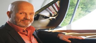 Der Pianist Thomas Rohde