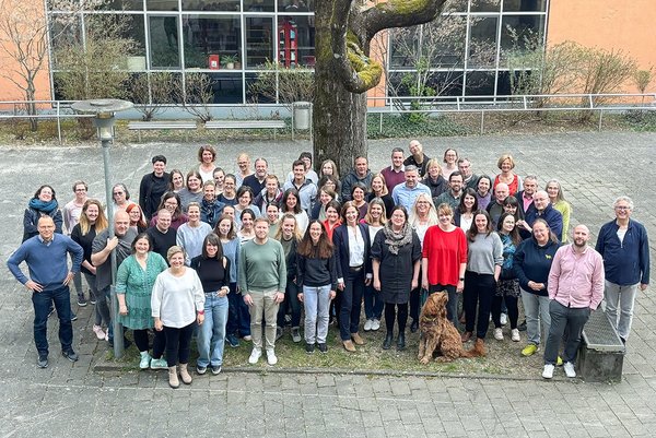 Das Lehrerkollegium der Samuel-Heinicke-Realschule