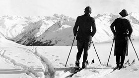 Pulverschnee & Sonne – Die Geschichte des alpinen Skisports 