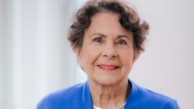 Von der Pharaonin zum „Heimchen am Herd“