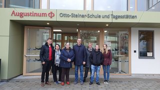 Mitarbeiter*innen aus Meersburg zur Hospitation in der Otto-Steiner-Schule