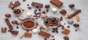 Verschiedene Produkte aus Schokolade