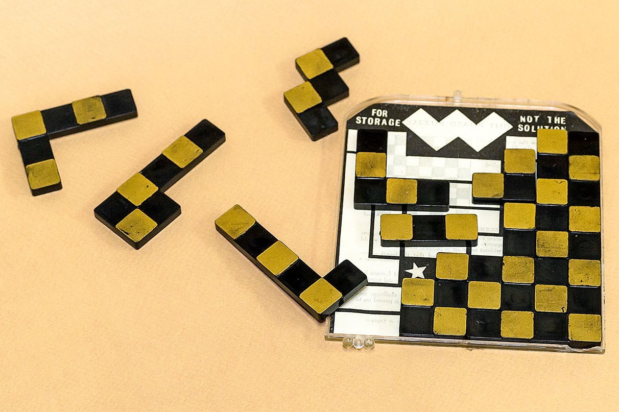 draught board puzzle, Spielsituation